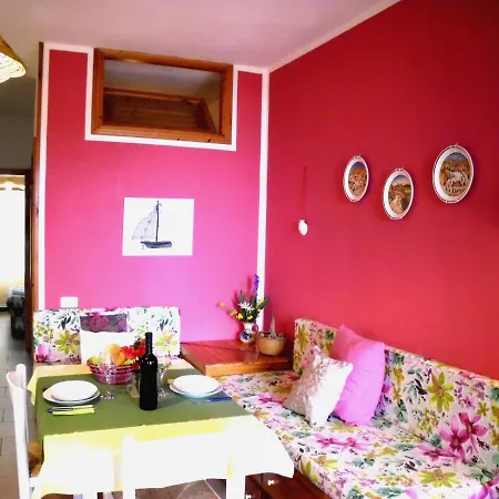 Veranda Sulla Spiaggia Nyaraló *